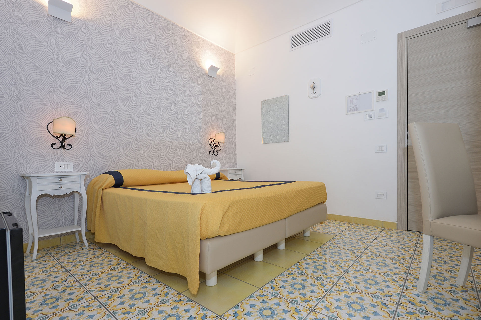 economy double room